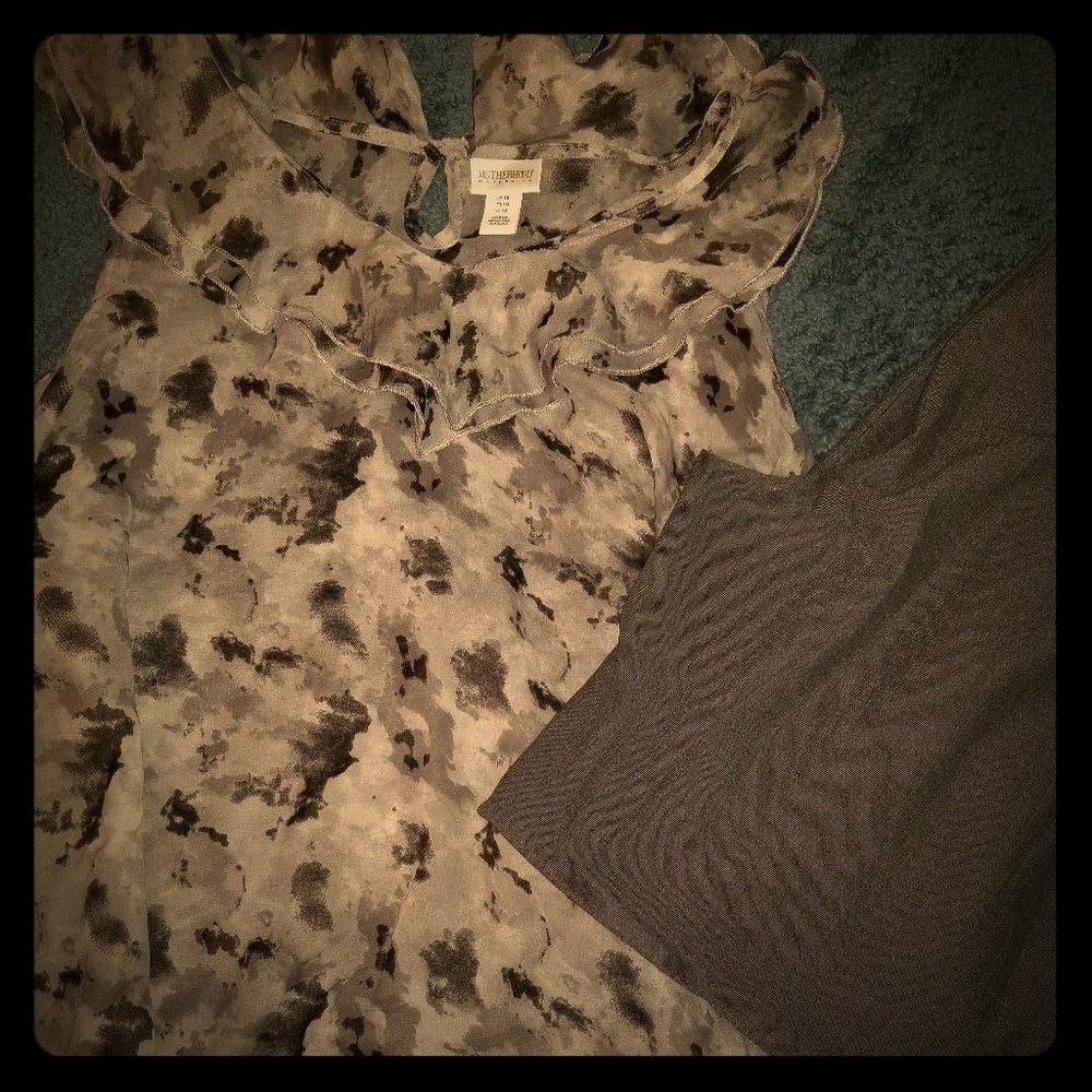 Many Shades of Gray Blouse - Picture 3 of 6